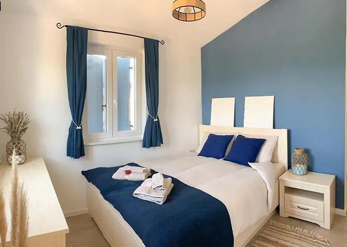 Villa Alara - Charming With Heated Swimming Pool