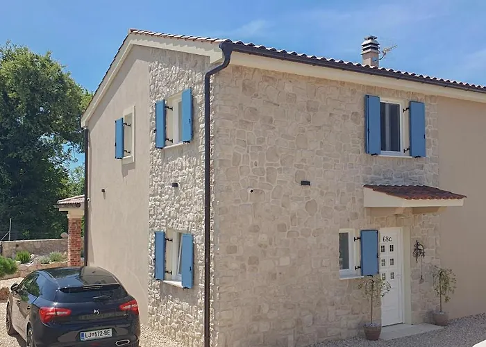 Alara - Charming With Heated Swimming Pool Villa